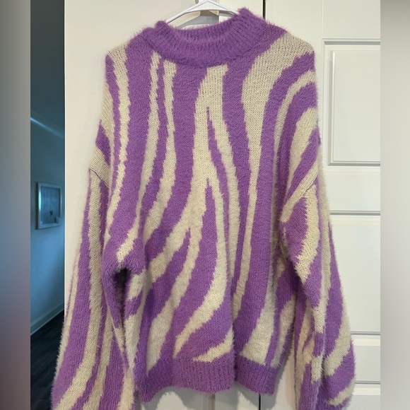 ASOS purple zebra stripe sweater with balloon sleeves - Picture 2 of 2